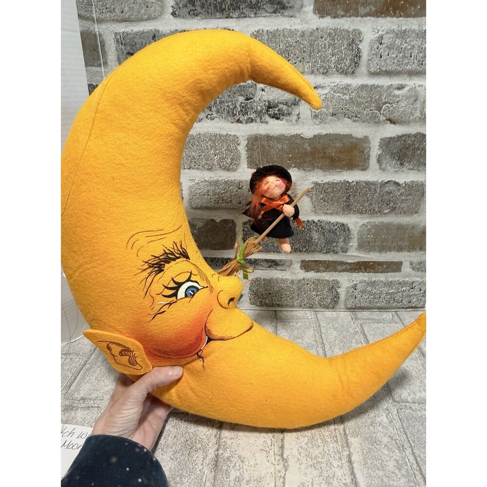 14" Annalee Bewitching Moon Mobile w/ Halloween Witch Tags Yellow Crescent 1996